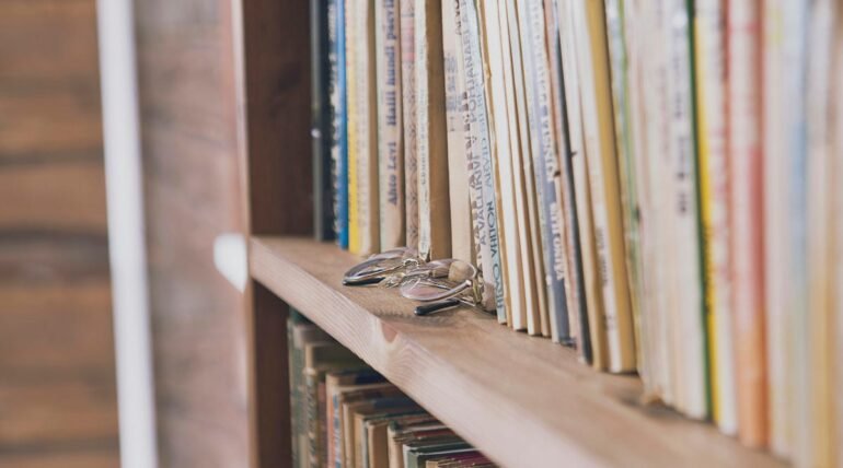 how to publish 50-page mini-books as an author