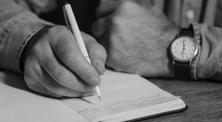 the slow writing method: finishing a novel in 6-12 months